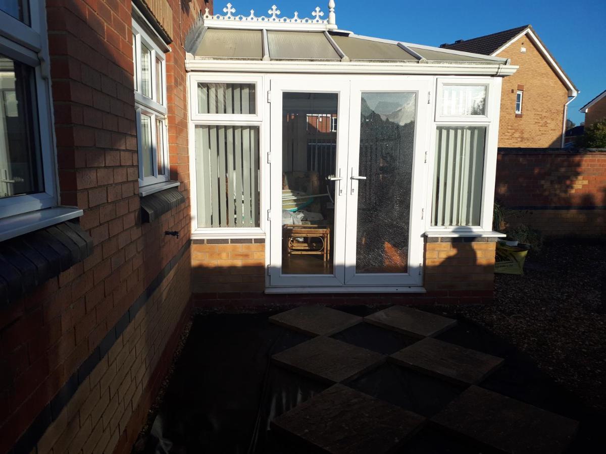 Chani Place Northampton Luaran gambar